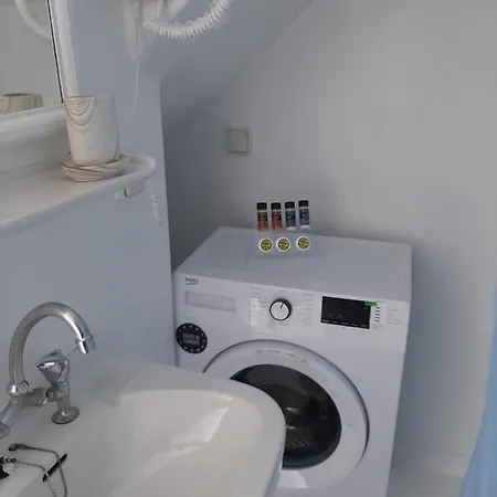 Apartment To Rent 2